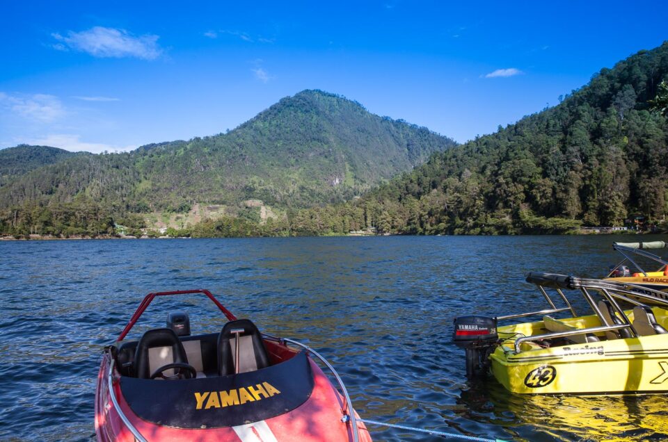Lake Sarangan and Mt Lawu trip